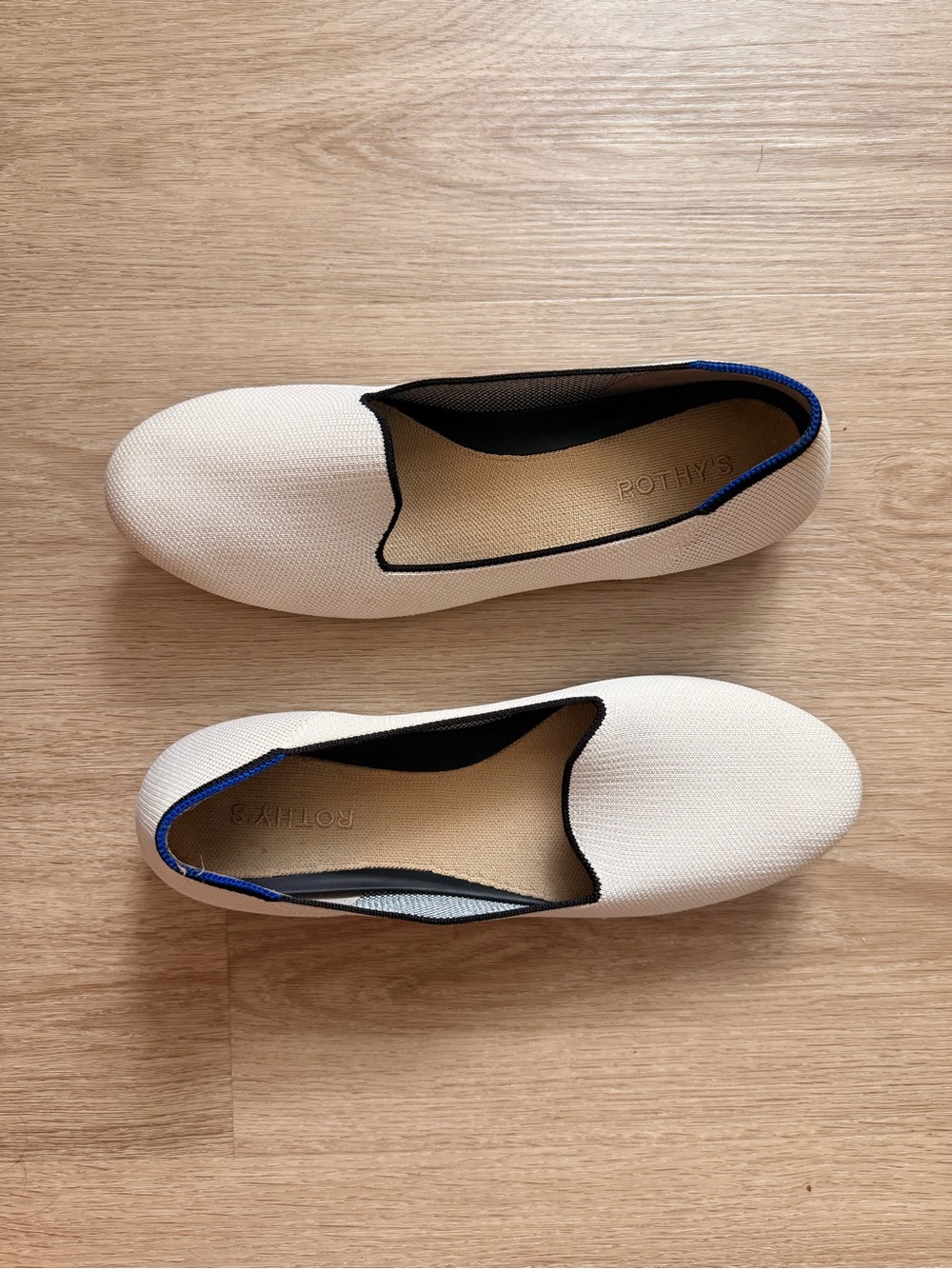 Rothy’s Loafer - Vanilla Bean Women’s Sz 11
